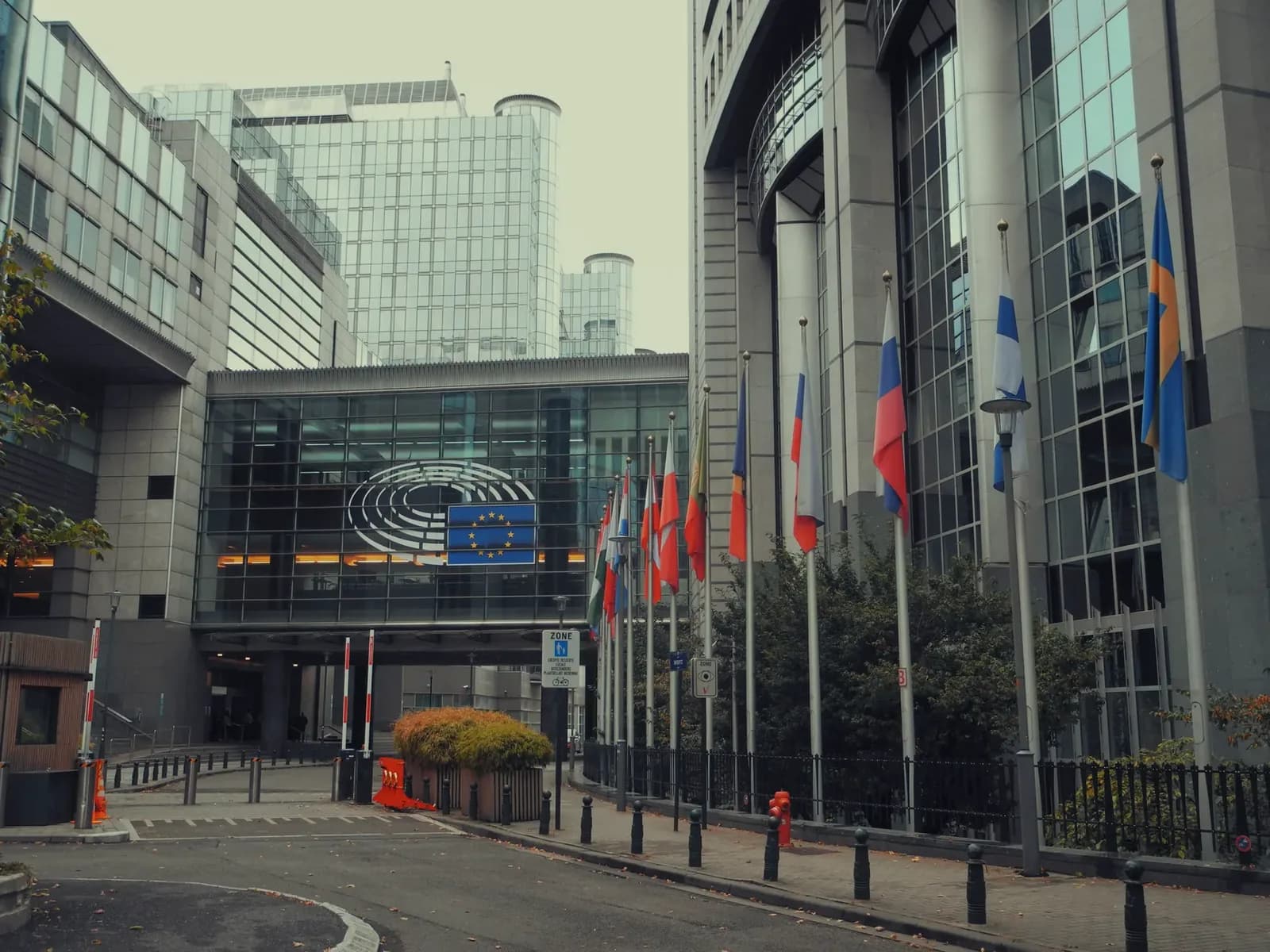 EU unveils 'Buy European' procurement rules to counter China