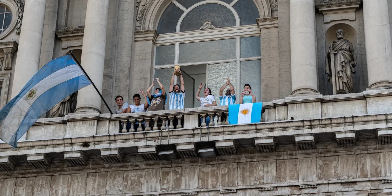 Las Leonas Return Home as World Champions